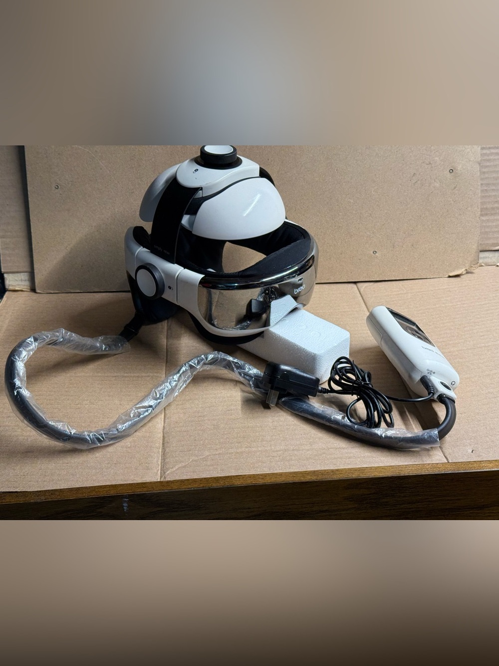 Breo iDream Digital Head and Temple Massager